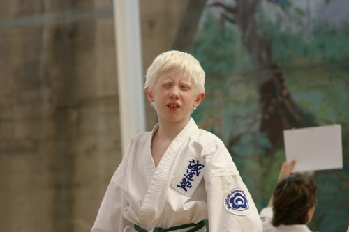 picture - Senpai Jamie Kata 2003 -1.jpg